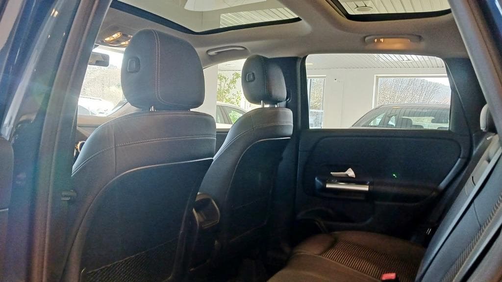 Foto 16 Mercedes B 200 d Progressive 8G-DCT