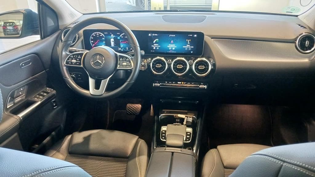 Foto 22 Mercedes B 200 d Progressive 8G-DCT