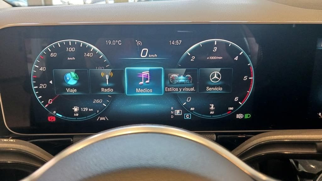 Foto 30 Mercedes B 200 d Progressive 8G-DCT