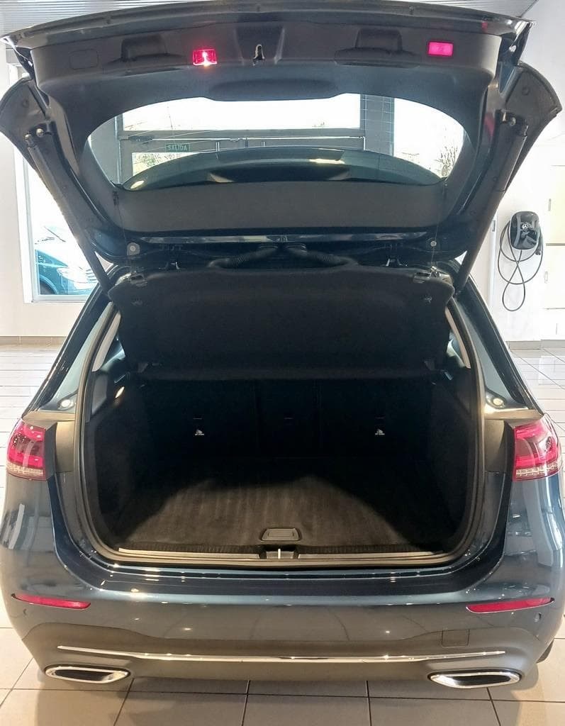 Foto 39 Mercedes B 200 d Progressive 8G-DCT