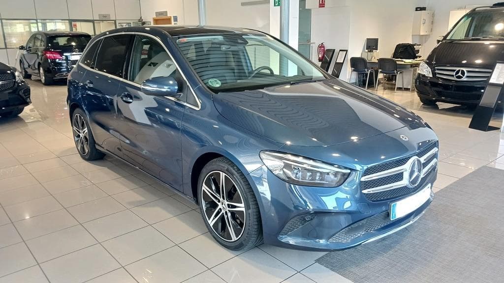 Foto 3 Mercedes B 200 d Progressive 8G-DCT