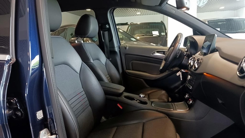 Foto 13 Mercedes B 200 d Sport 7G-DCT