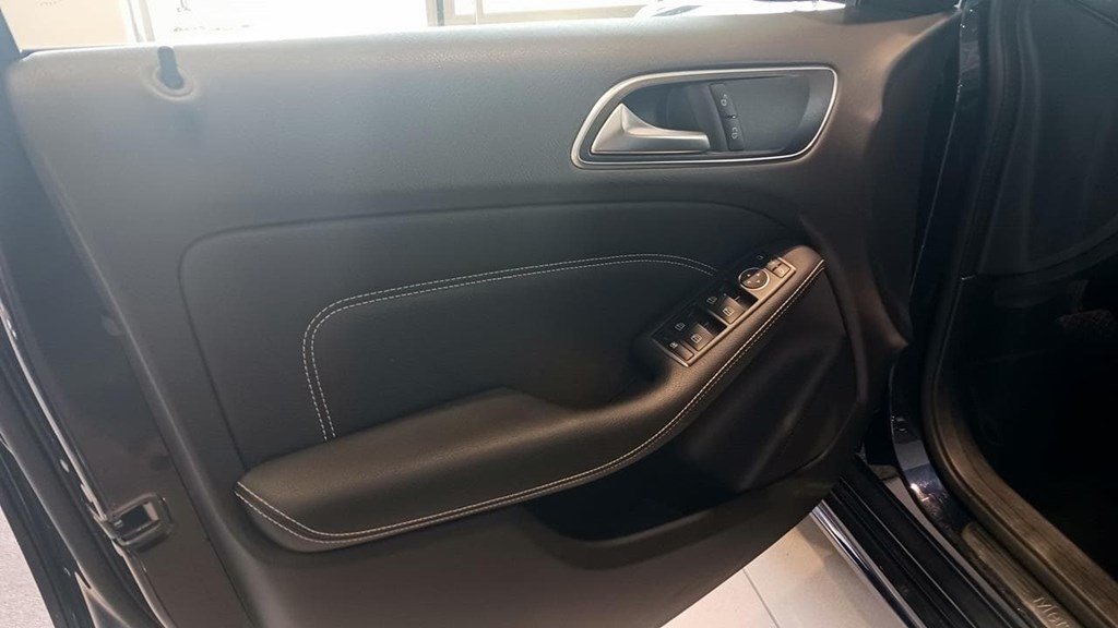 Foto 17 Mercedes B 200 d Sport 7G-DCT
