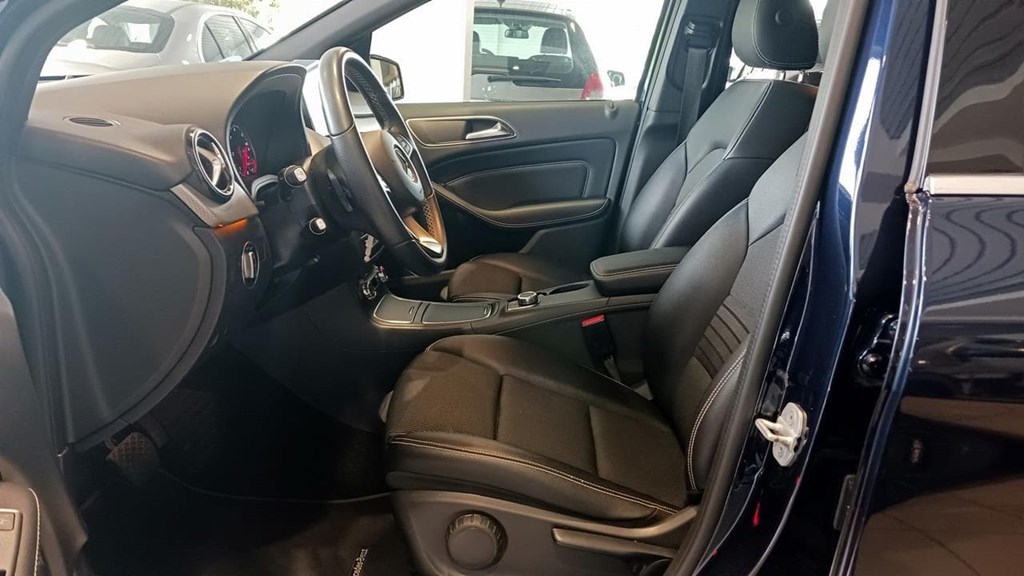 Foto 18 Mercedes B 200 d Sport 7G-DCT