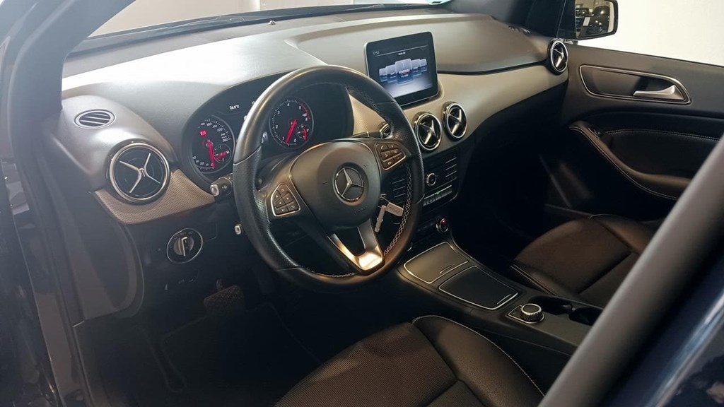Foto 31 Mercedes B 200 d Sport 7G-DCT