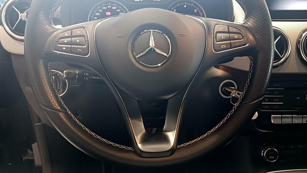 Foto 32 Mercedes B 200 d Sport 7G-DCT