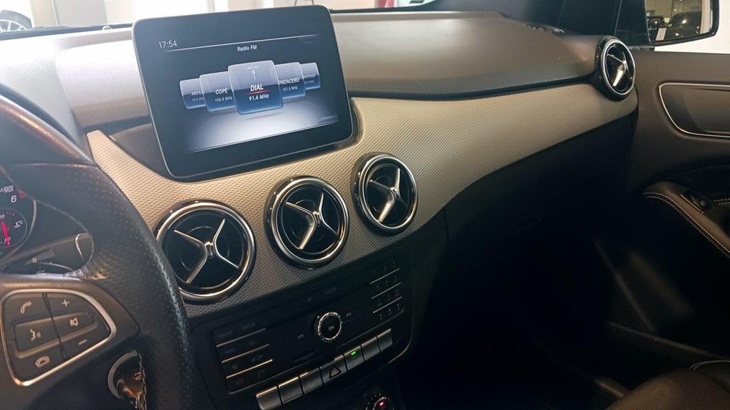 Foto 37 Mercedes B 200 d Sport 7G-DCT