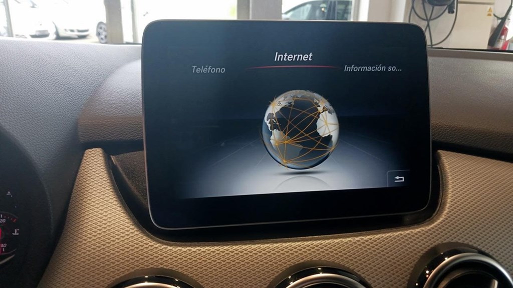 Foto 39 Mercedes B 200 d Sport 7G-DCT