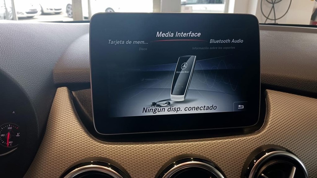 Foto 41 Mercedes B 200 d Sport 7G-DCT