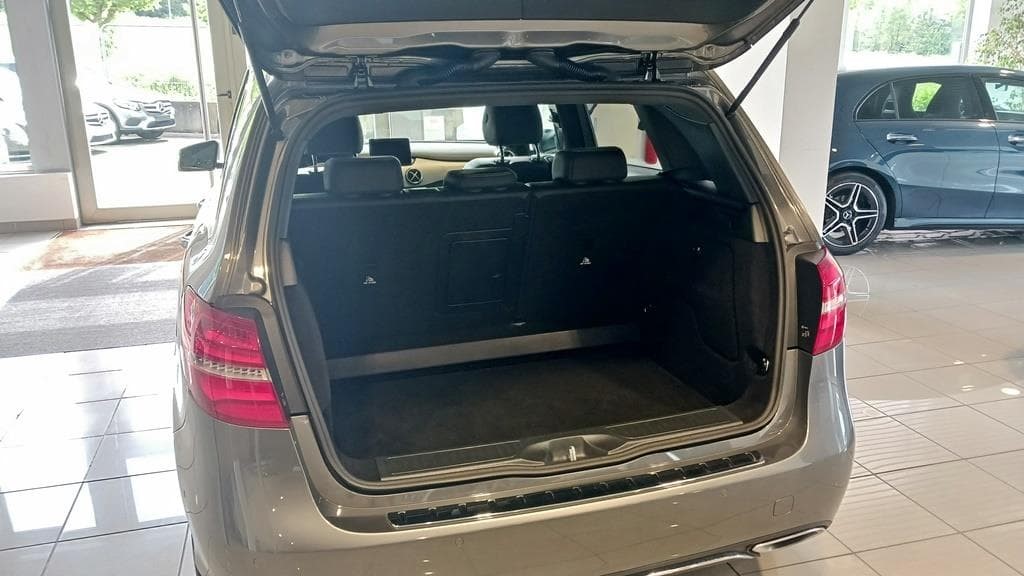 Foto 32 Mercedes B 200 d Urban Aut.