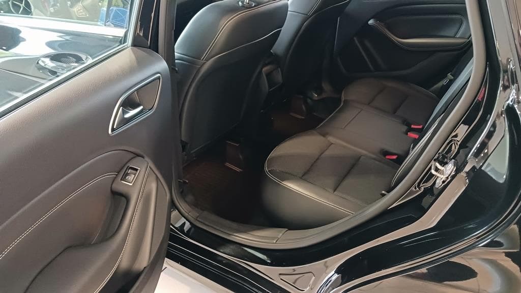 Foto 22 Mercedes B 200 d Urban Aut.