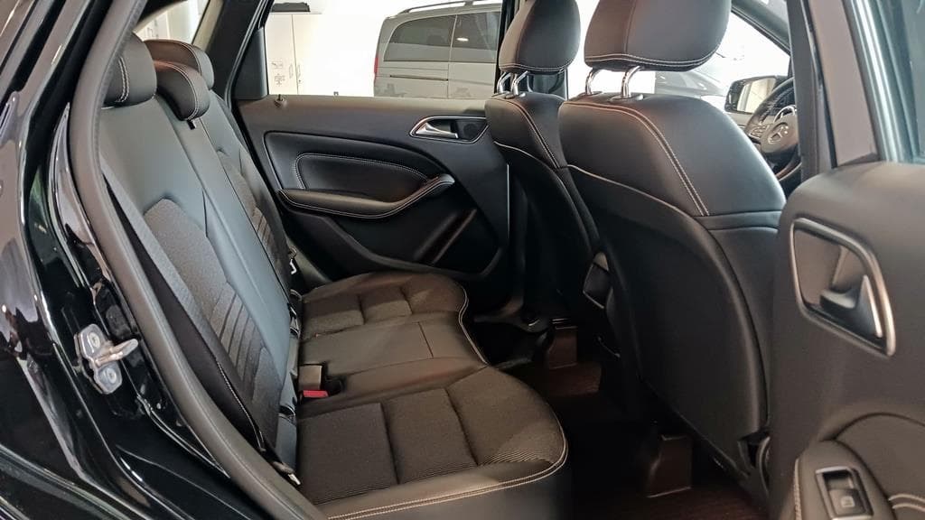 Foto 23 Mercedes B 200 d Urban Aut.