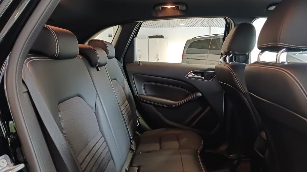 Foto 24 Mercedes B 200 d Urban Aut.