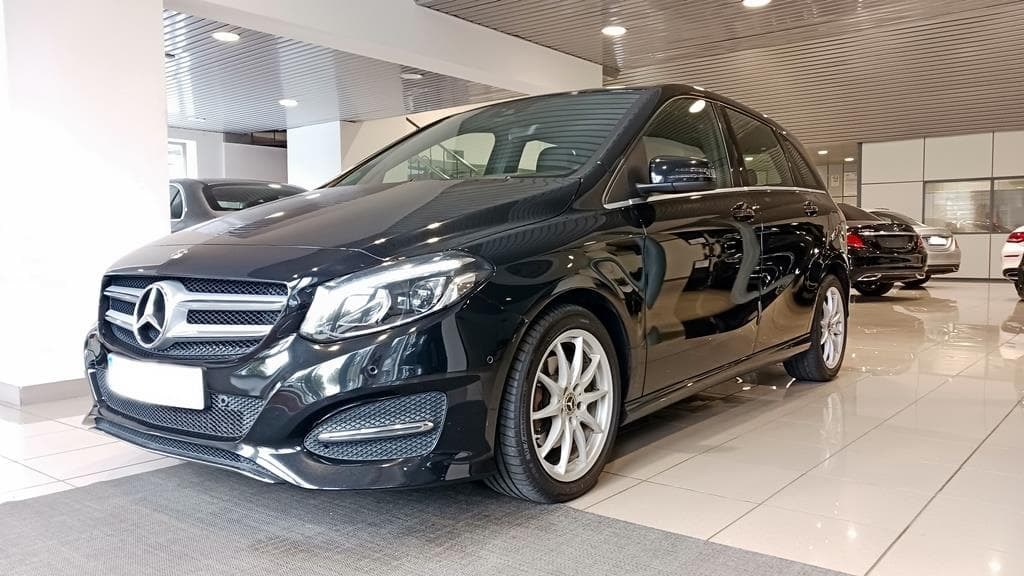 Foto 2 Mercedes B 200 d Urban Aut.