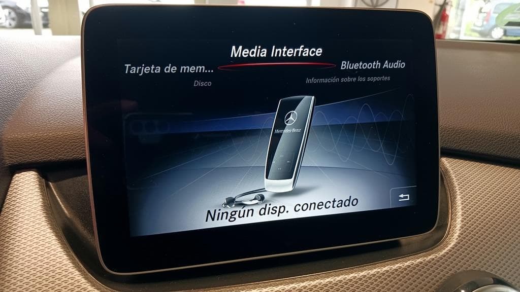 Foto 30 Mercedes B 200 d Urban Aut.