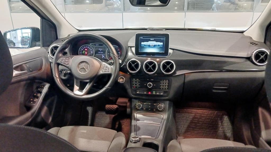 Foto 17 Mercedes B 220 d BlueEFFICIENCY Aut.