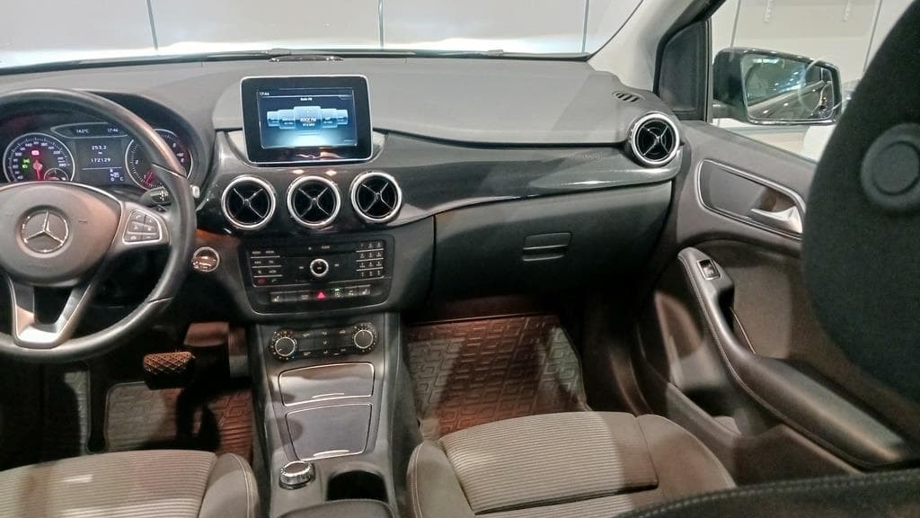 Foto 18 Mercedes B 220 d BlueEFFICIENCY Aut.
