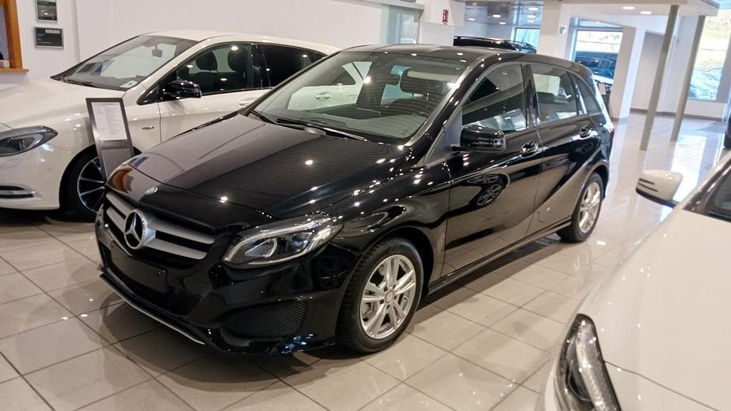 Foto 1 Mercedes B 220 d BlueEFFICIENCY Aut.