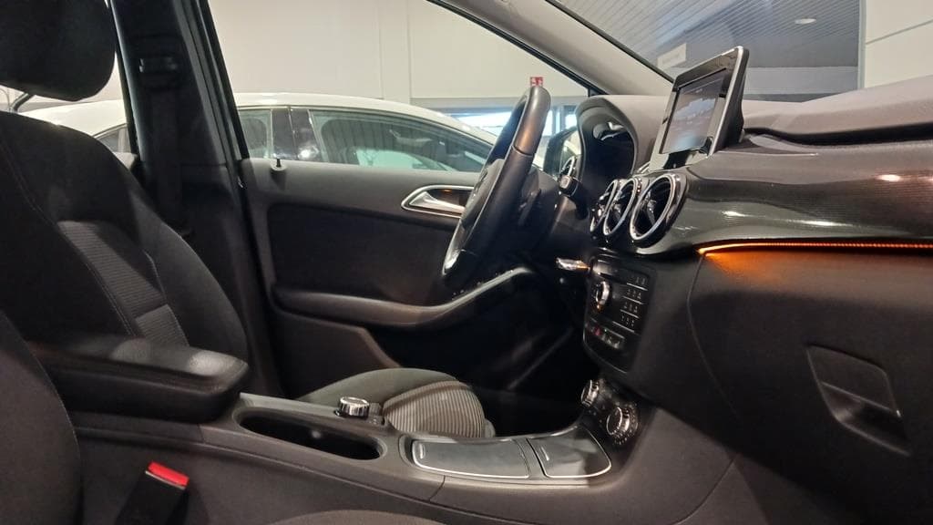 Foto 24 Mercedes B 220 d BlueEFFICIENCY Aut.