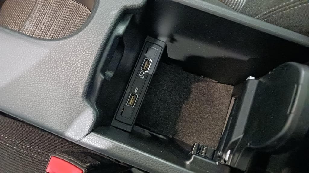 Foto 34 Mercedes B 220 d BlueEFFICIENCY Aut.