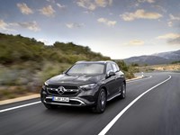 Mercedes-Benz celebra cinco años marcando el camino en vehículos híbridos enchufables en España