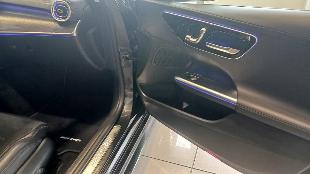 Foto 13 Mercedes C 220 d AMG Line Premium