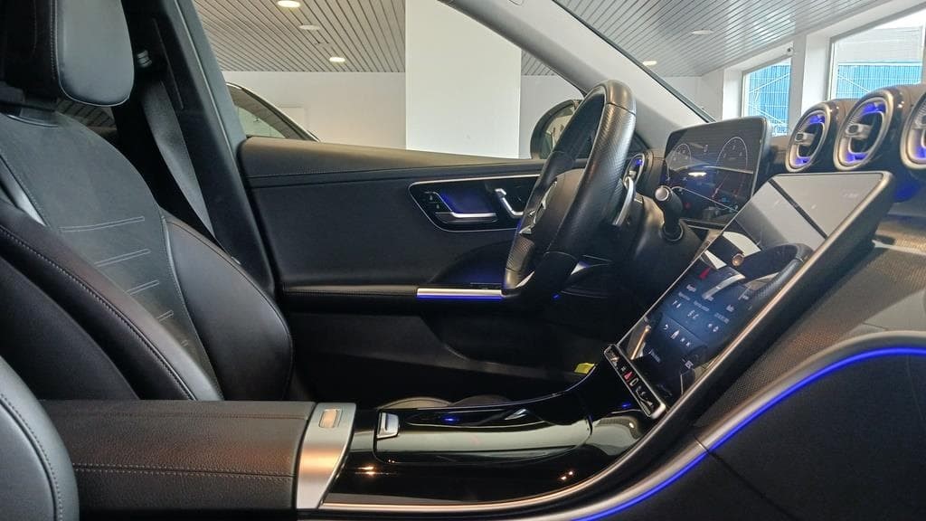 Foto 16 Mercedes C 220 d AMG Line Premium