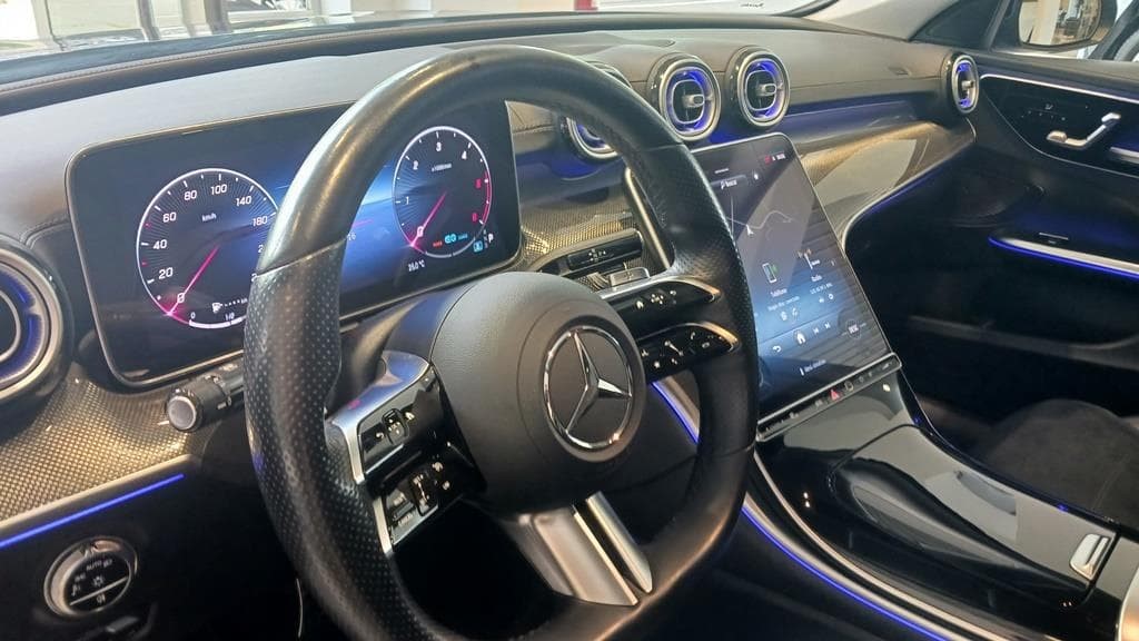 Foto 22 Mercedes C 220 d AMG Line Premium
