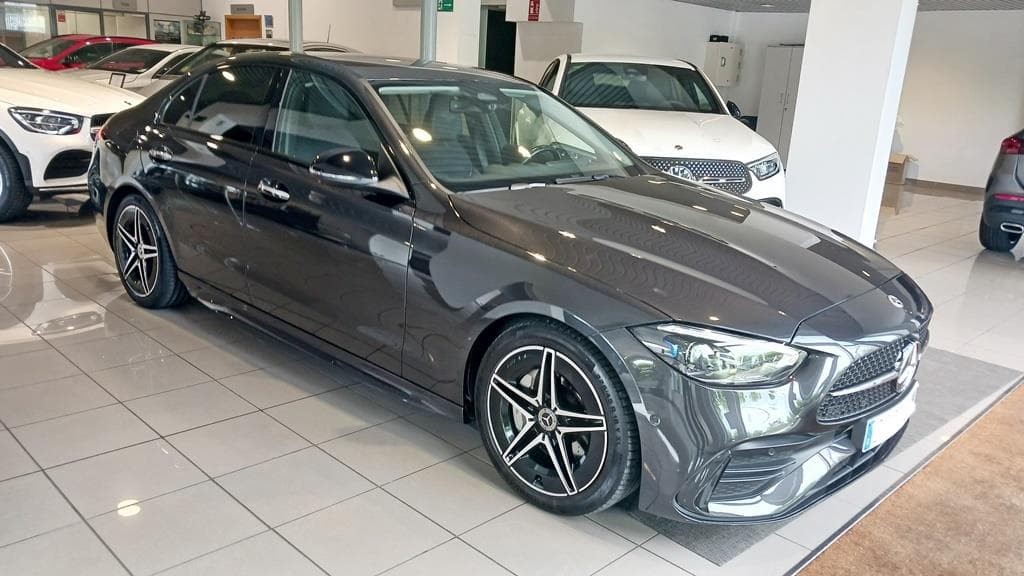 Foto 3 Mercedes C 220 d AMG Line Premium