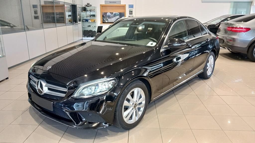 Foto 1 Mercedes C 220 d Avantgarde Aut.