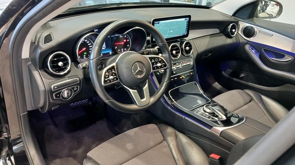 Foto 25 Mercedes C 220 d Avantgarde Aut.