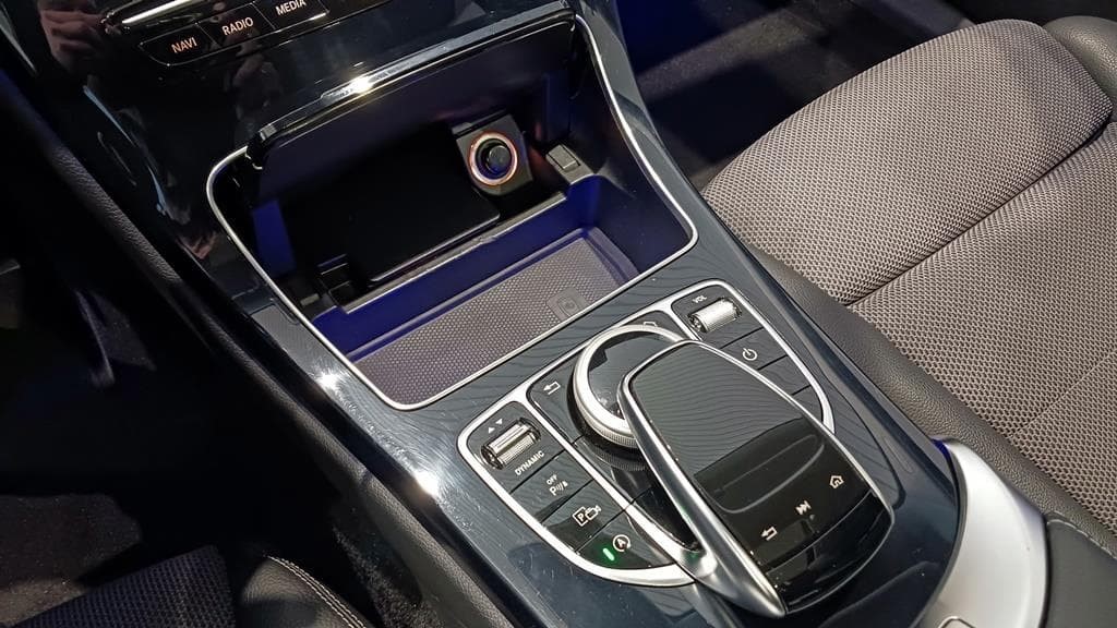 Foto 37 Mercedes C 220 d Avantgarde Aut.