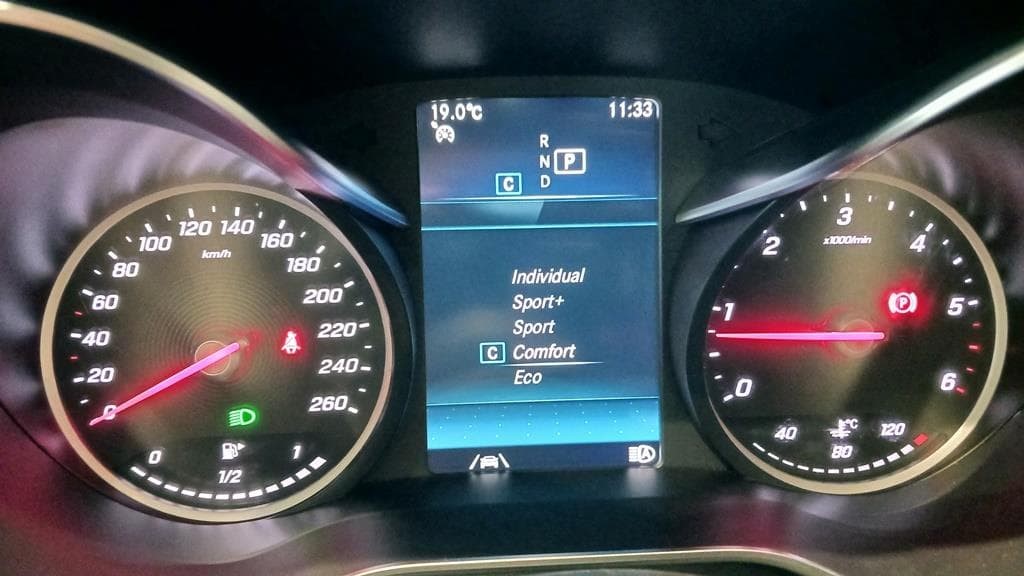 Foto 44 Mercedes C 220 d Avantgarde Aut.