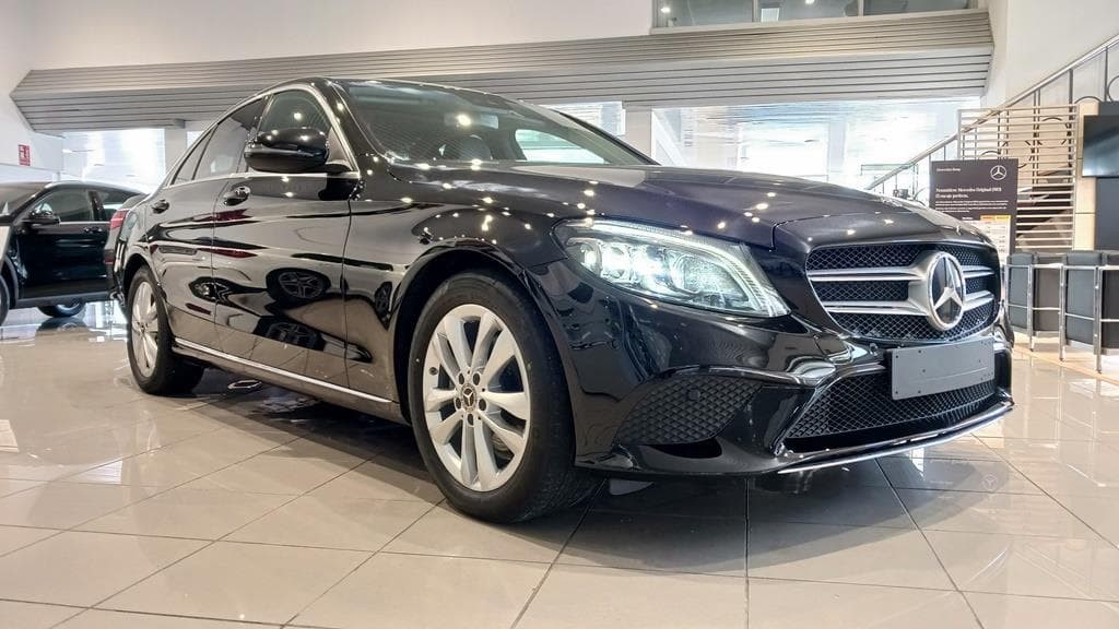 Foto 4 Mercedes C 220 d Avantgarde Aut.
