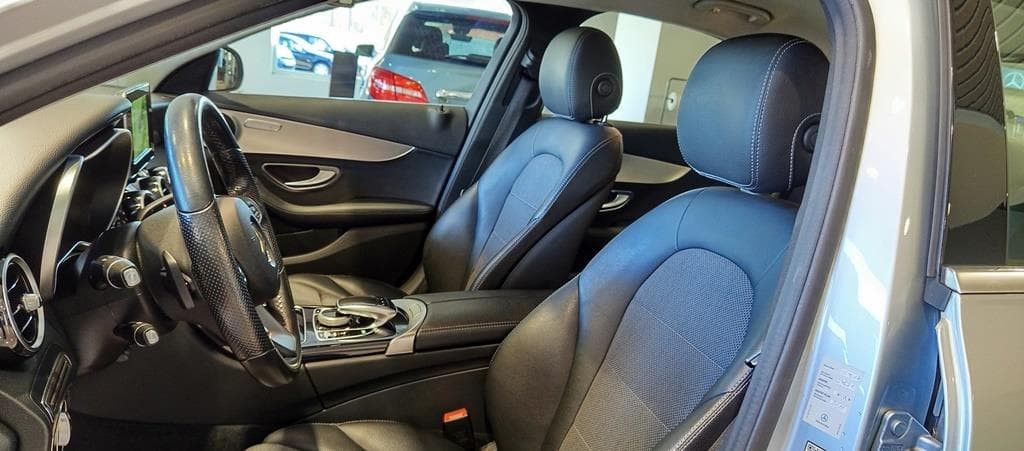 Foto 26 Mercedes C 220 d Avantgarde Aut.