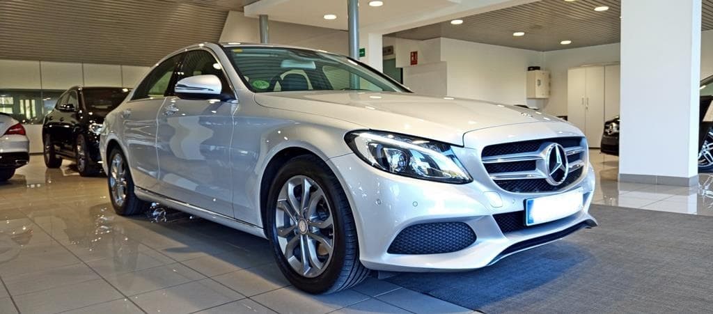 Foto 4 Mercedes C 220 d Avantgarde Aut.