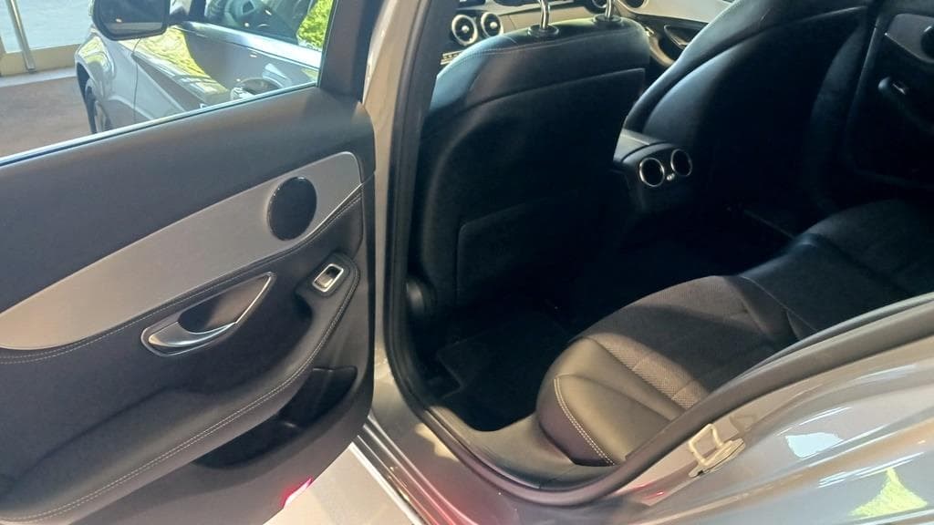 Foto 14 Mercedes C 220 d Estate Avantgarde Aut.