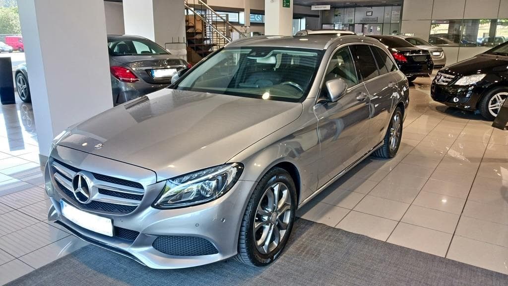 Foto 1 Mercedes C 220 d Estate Avantgarde Aut.