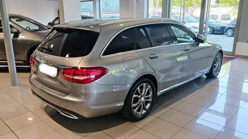 Foto 5 Mercedes C 220 d Estate Avantgarde Aut.
