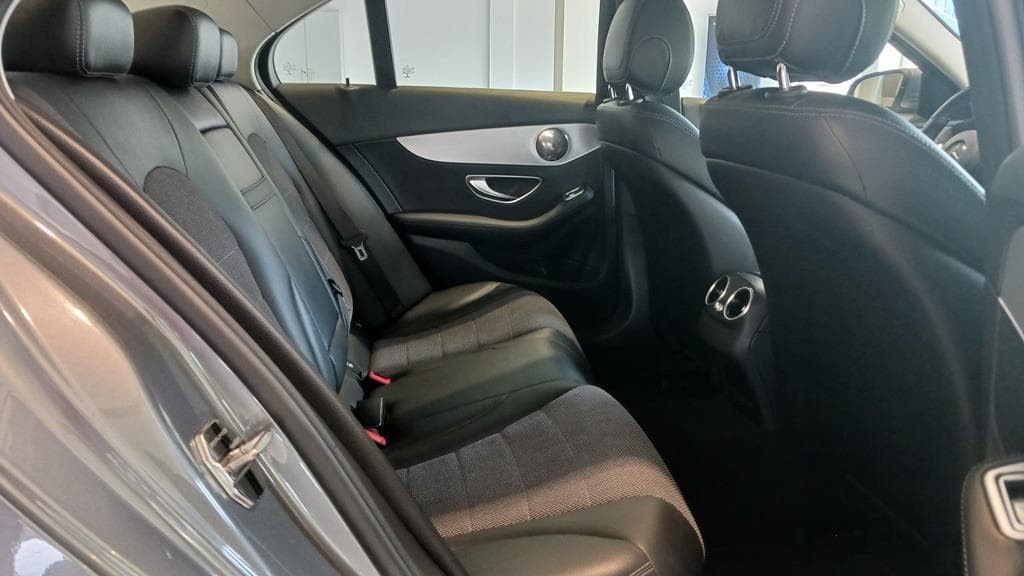 Foto 12 Mercedes C 220 d 