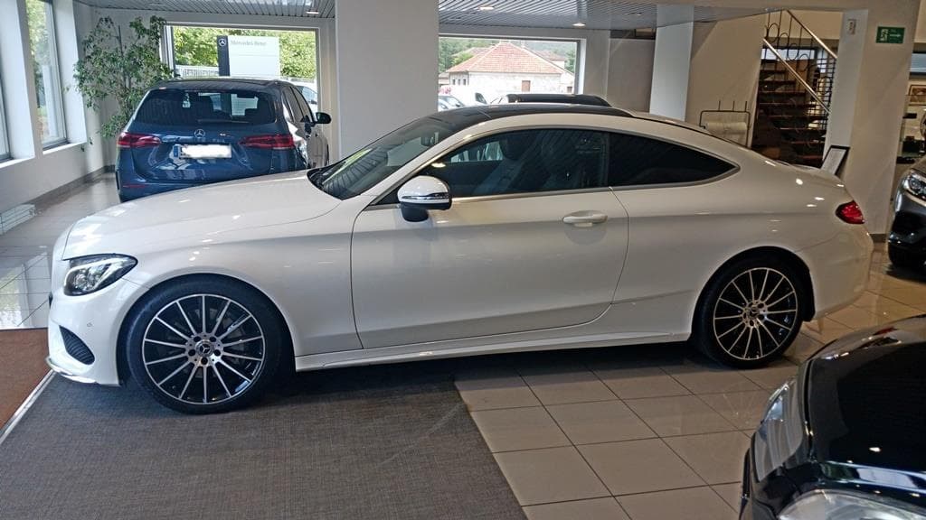 Foto 10 Mercedes C 250 d Coupé AMG 9G-TRONIC
