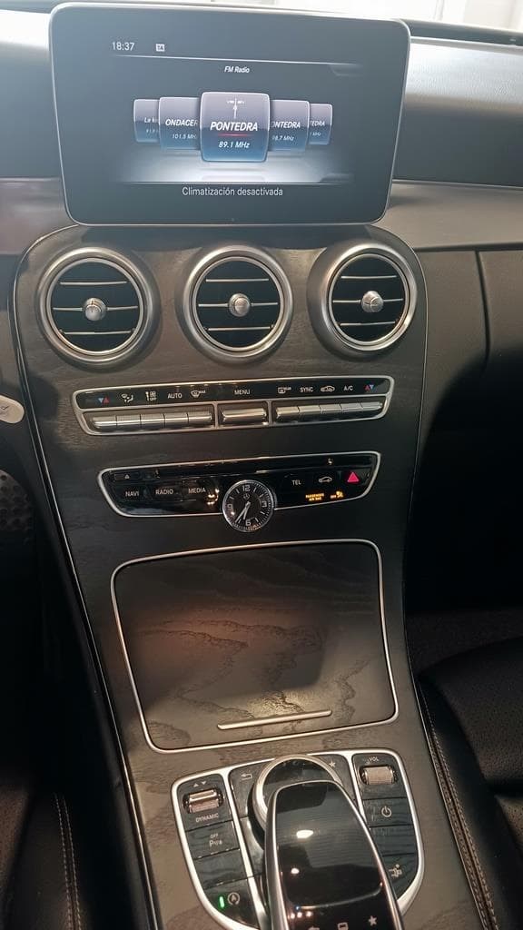 Foto 29 Mercedes C 250 d Coupé AMG 9G-TRONIC