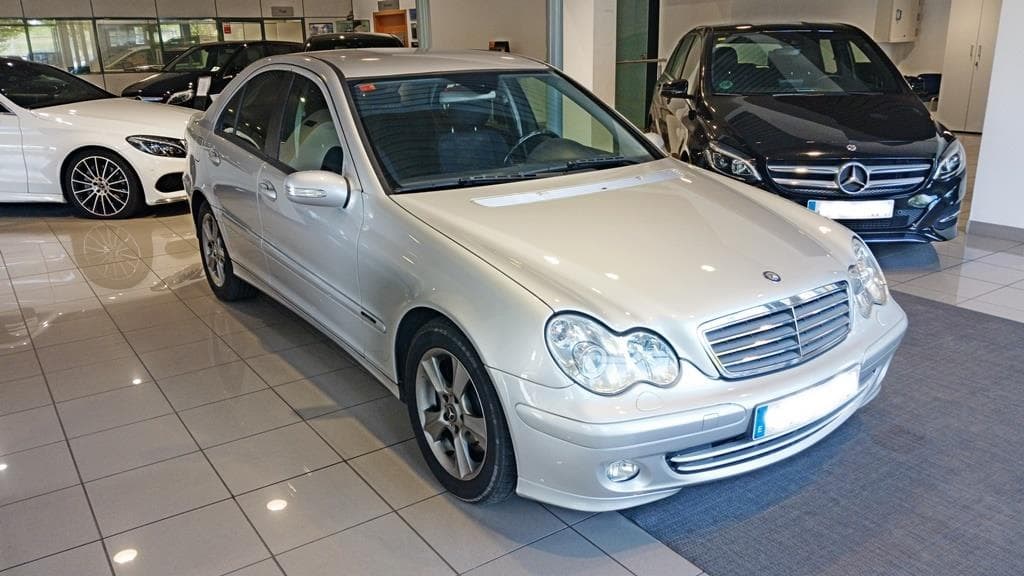 Foto 2 Mercedes C 270 CDI Classic Aut.