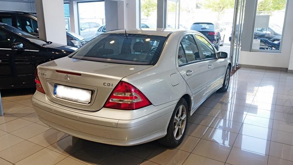 Foto 3 Mercedes C 270 CDI Classic Aut.