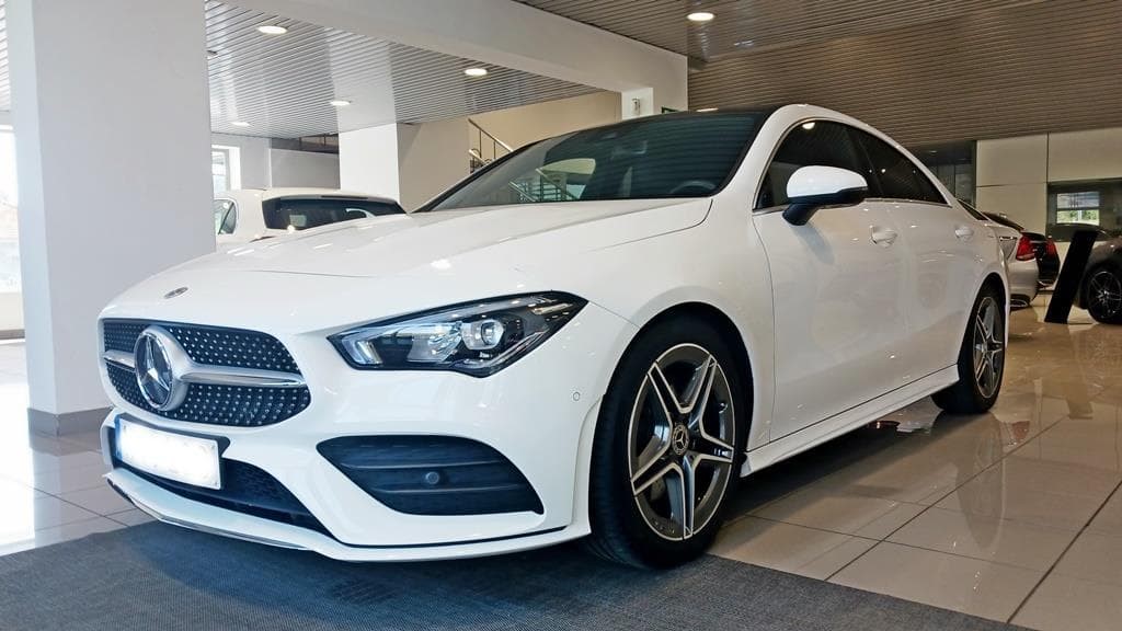 Foto 2 Mercedes CLA 200 d Coupé AMG Advanced Aut.