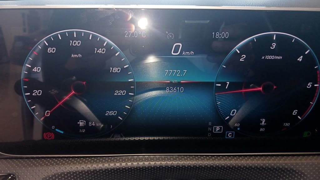 Foto 32 Mercedes CLA 200 d Coupé AMG Advanced Aut.