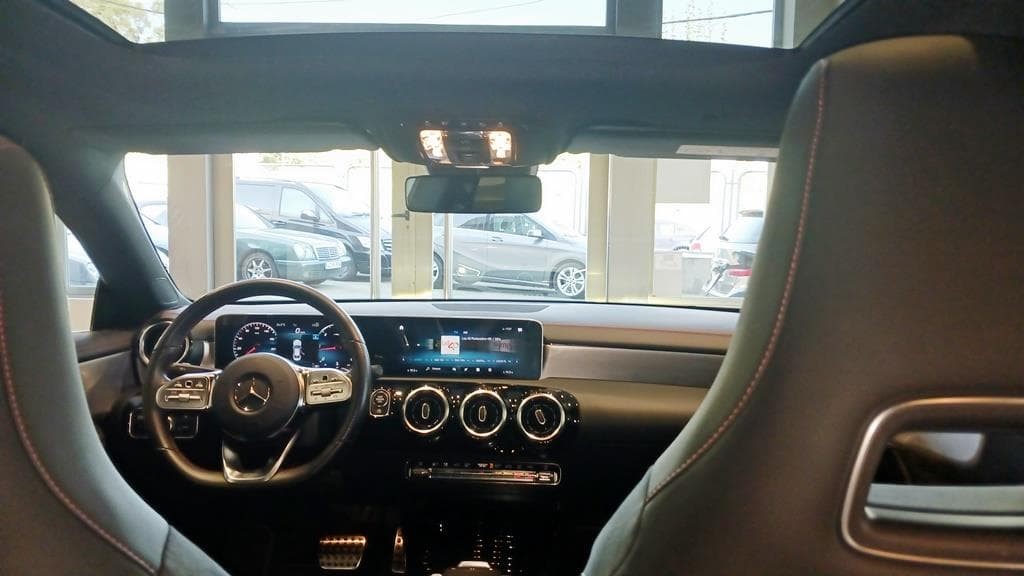 Foto 41 Mercedes CLA 200 d Coupé AMG Advanced Aut.