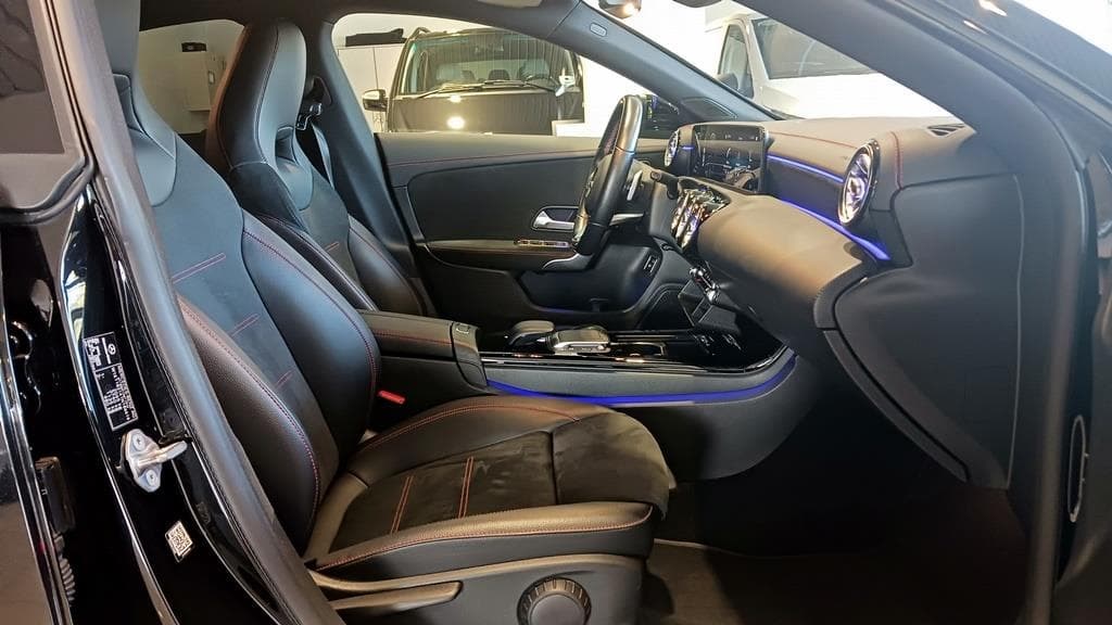 Foto 10 Mercedes CLA 220 d AMG 8G-DCT