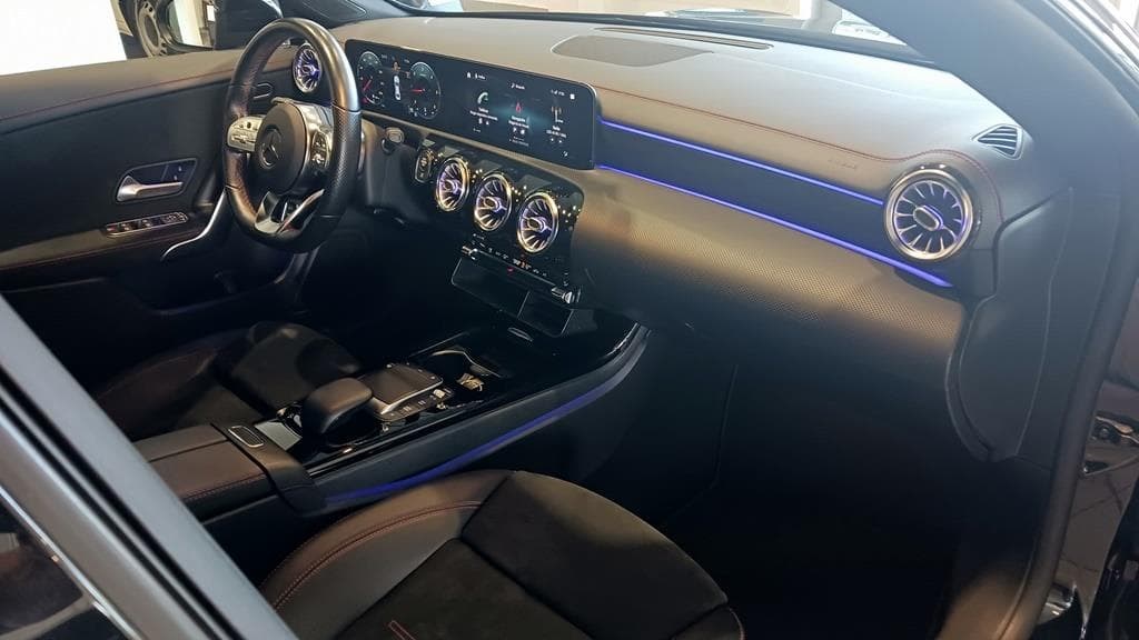 Foto 12 Mercedes CLA 220 d AMG 8G-DCT