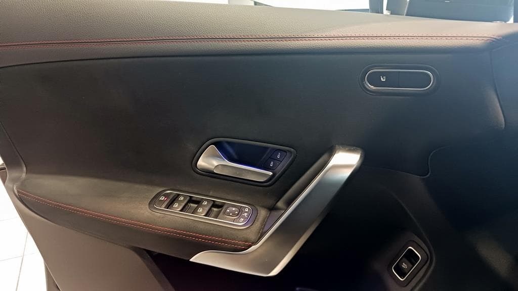 Foto 16 Mercedes CLA 220 d AMG 8G-DCT